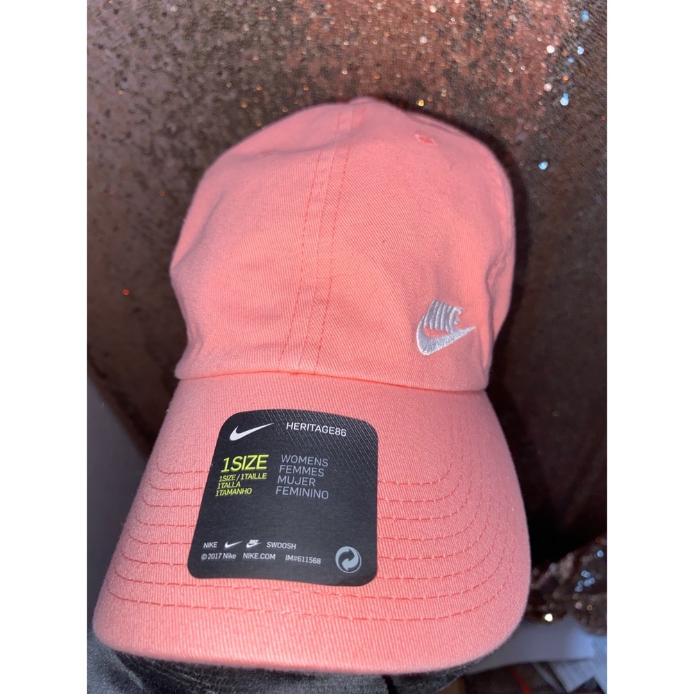 Brand New Nike Women’s Baseball Hat